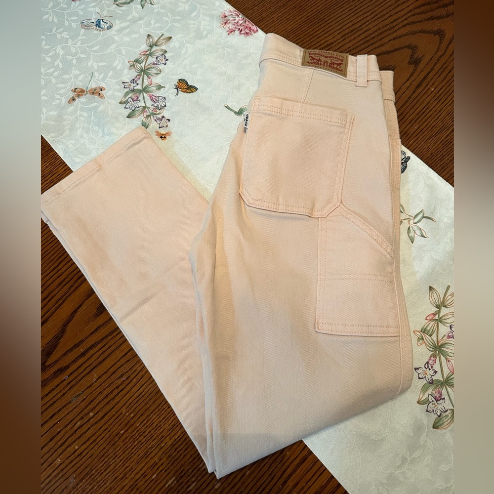 Levi's Women's High Rise Jeans in Light Pink